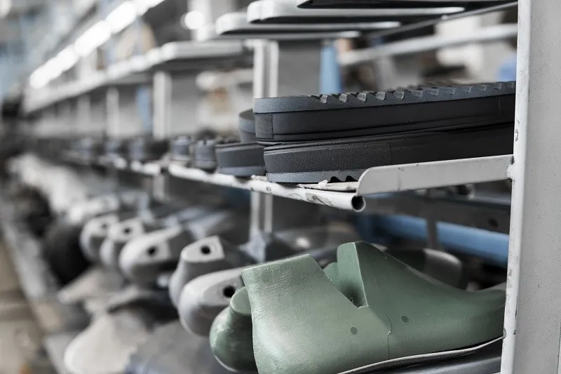 shoes shoes